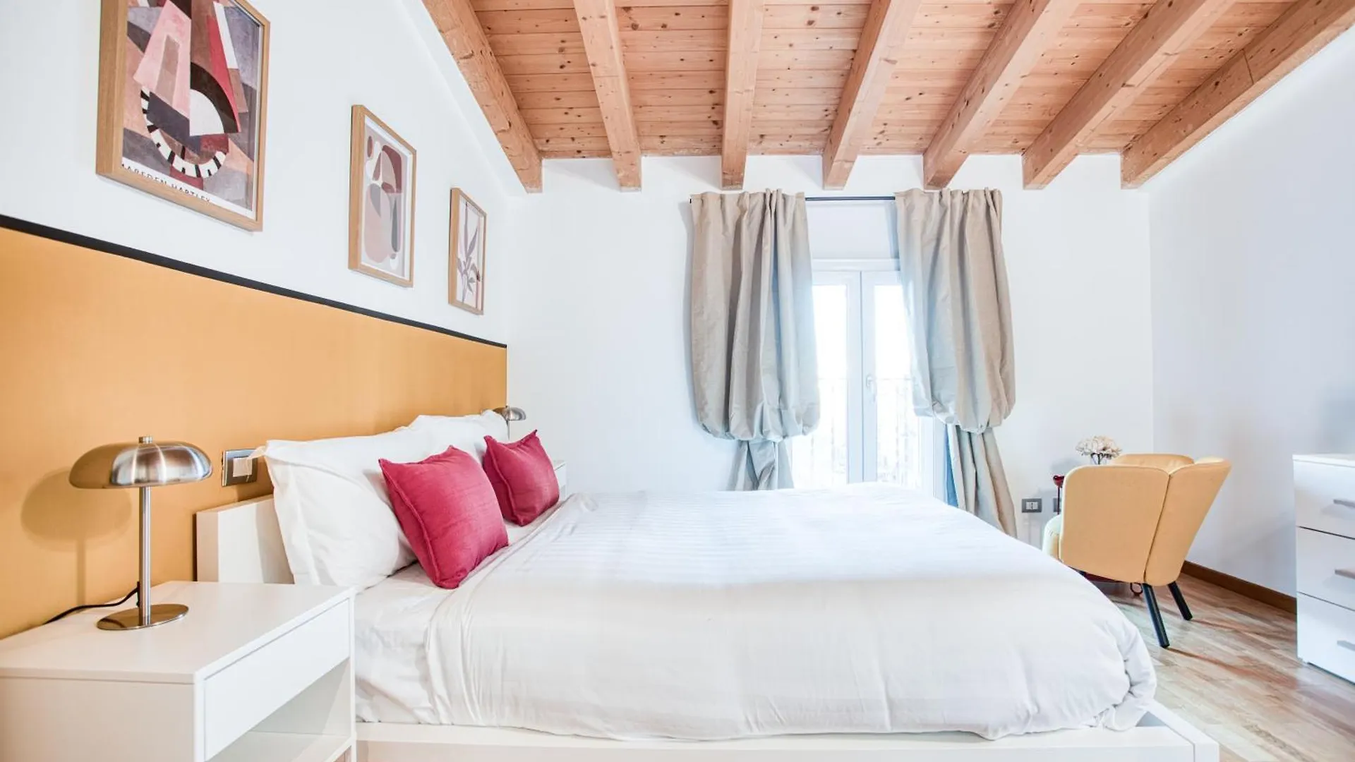 Easylife - Eleganza E Comodita In Citylife Mailand Apartment