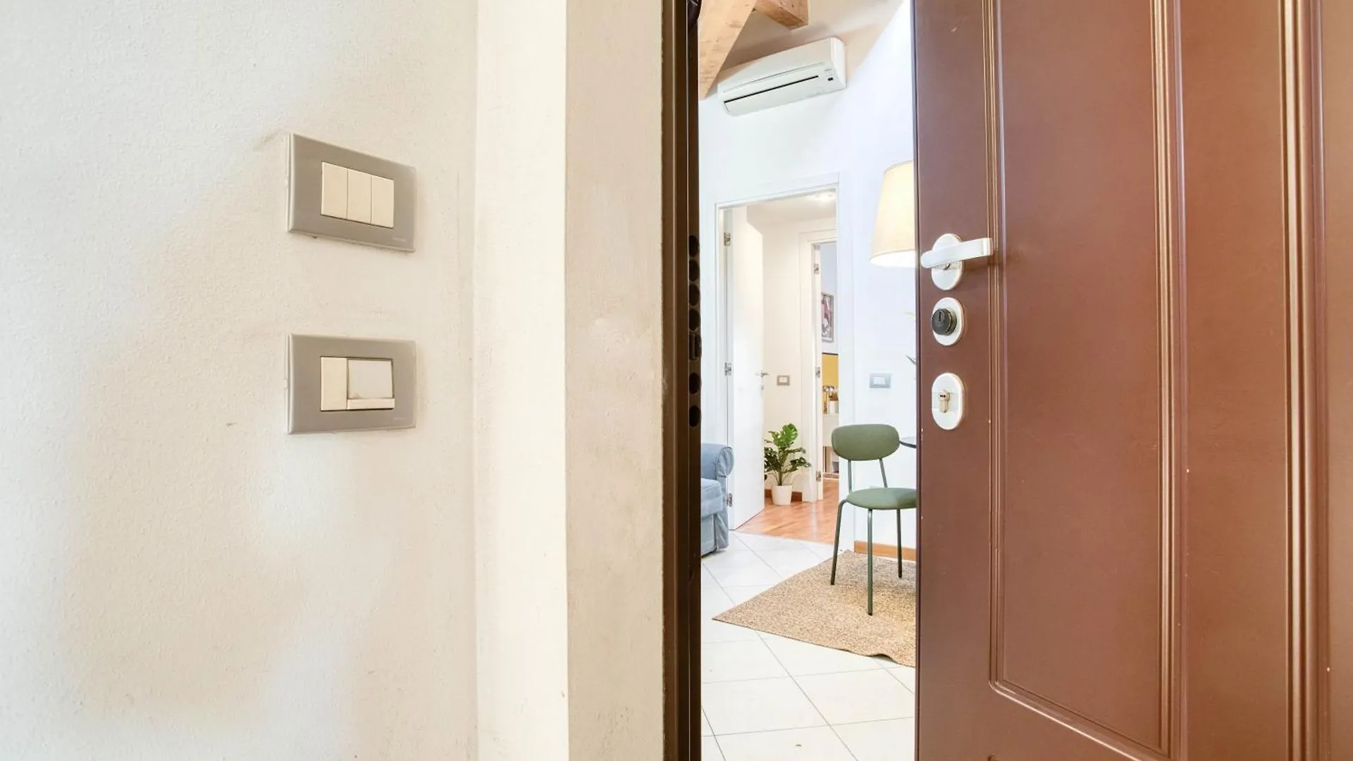 Easylife - Eleganza E Comodita In Citylife Mailand Apartment