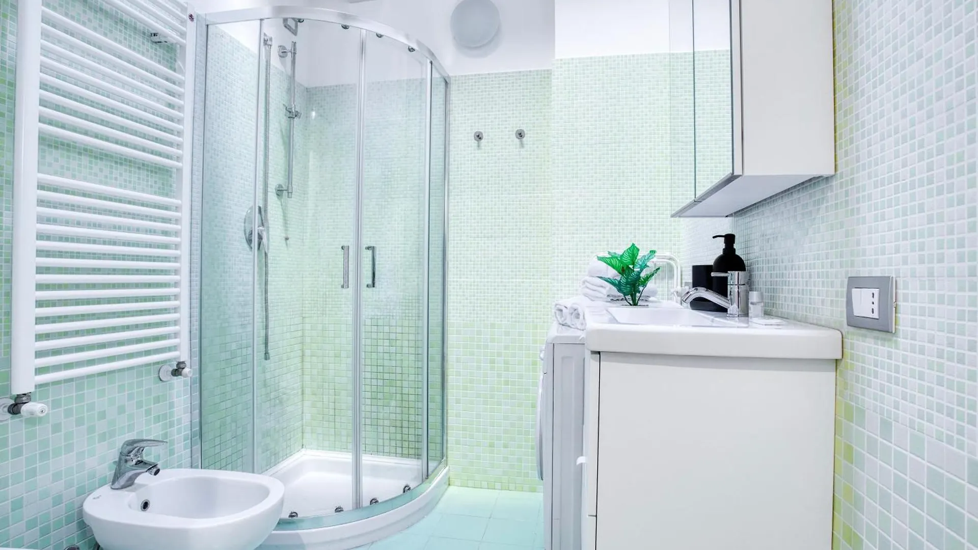 Easylife - Eleganza E Comodita In Citylife Mailand 0*,  Italien