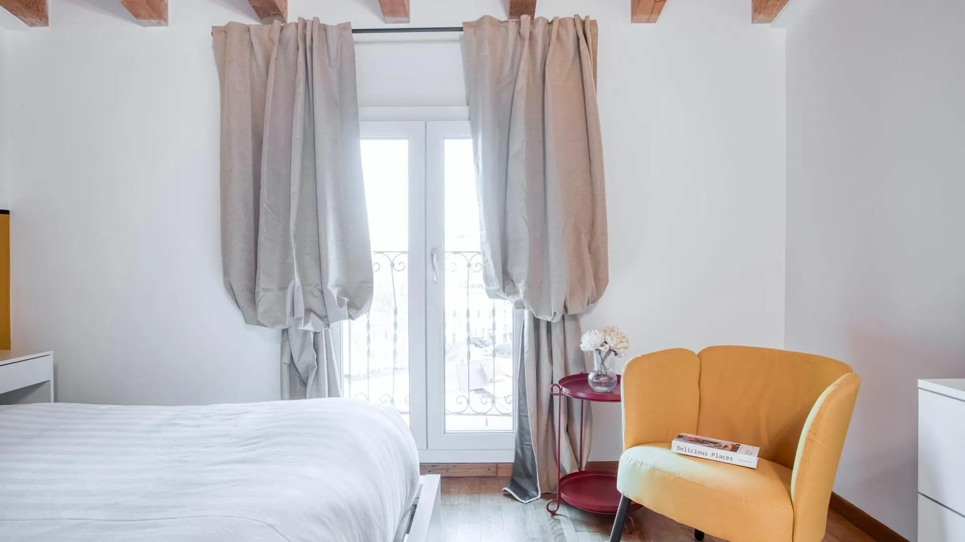 Easylife - Eleganza E Comodita In Citylife Mailand 0*,  Italien